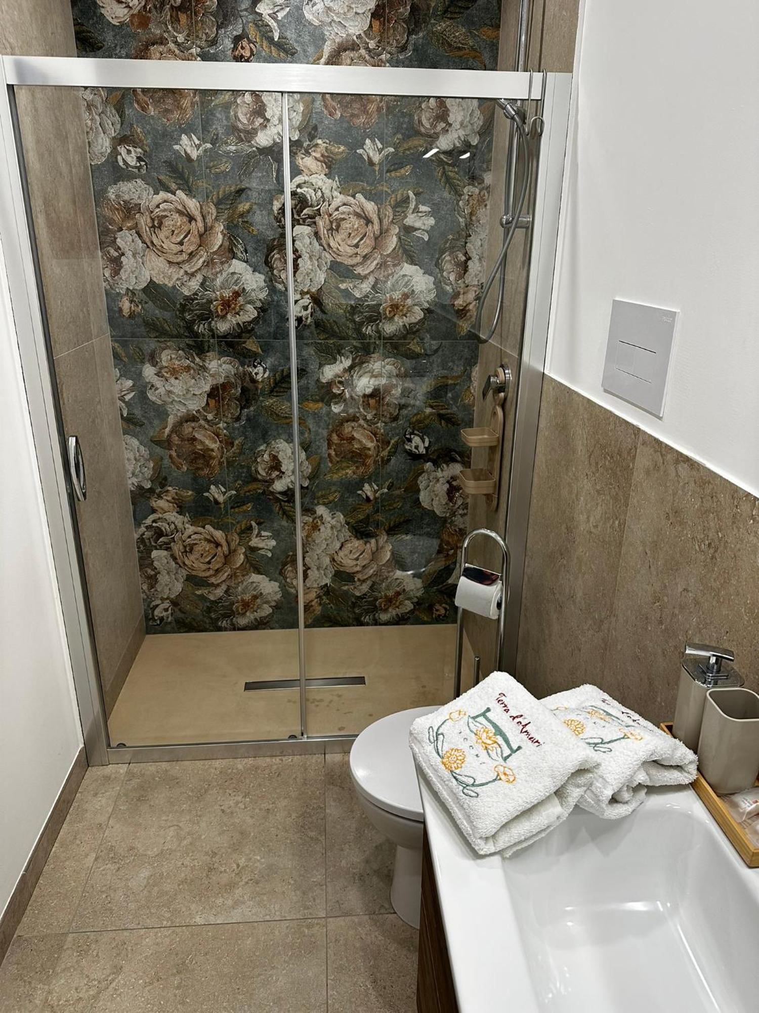 Terra D'Amuri Rooms تيراسيني المظهر الخارجي الصورة